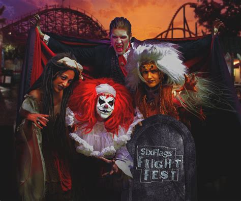 Six flags magic mountaing fright fest 2022